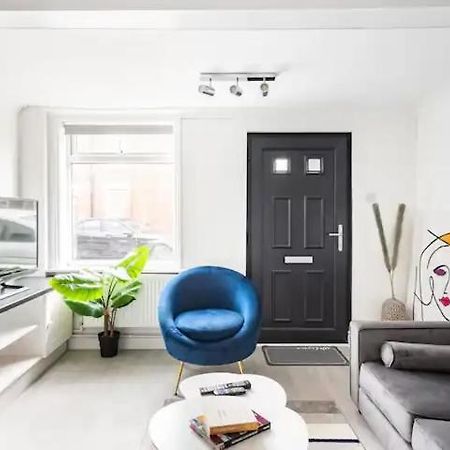Nice 2 Bedroom House In Stowmarket Exteriör bild